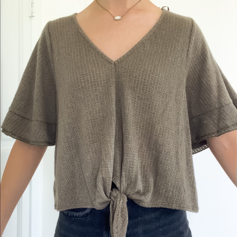 Sienna Sky green top